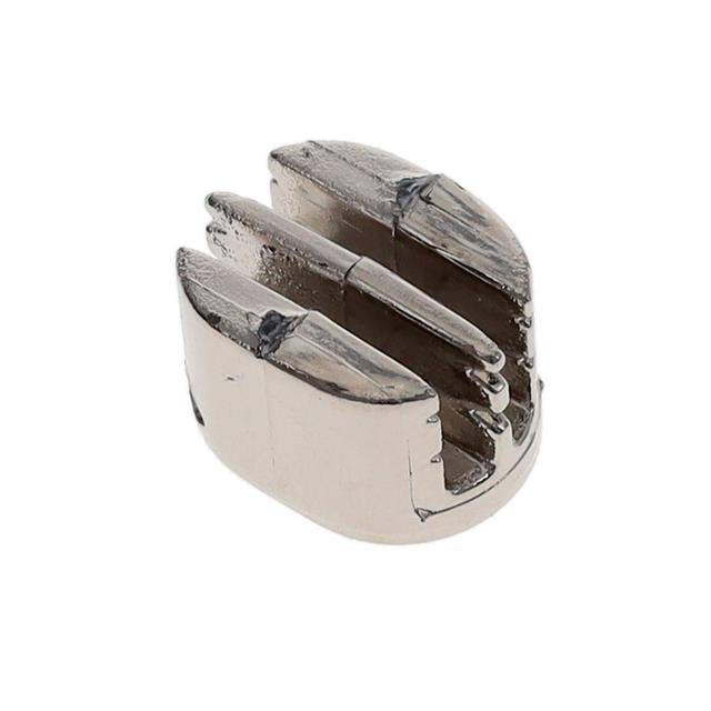 975T15020COVER NorComp Inc.  Accesorios para conectores D-Sub en forma de D